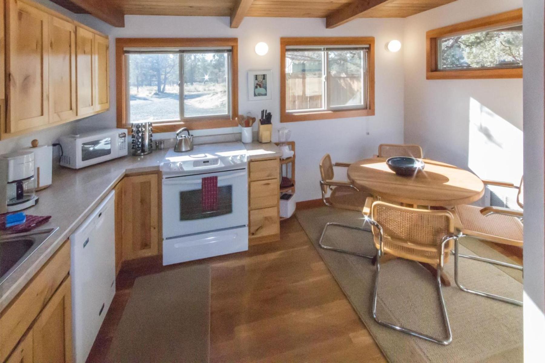 Meadow View Cabin Систерс Экстерьер фото
